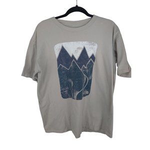 The North Face Large Mountain Scene Distressed Beige T Shirt Large READ